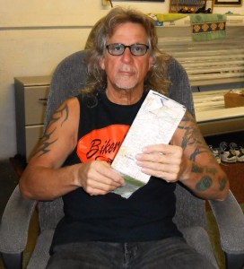 Jeff prepares the route.