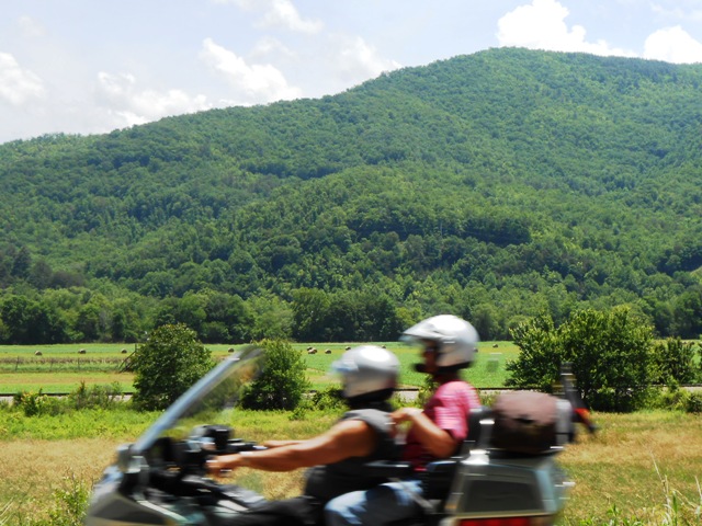 On 19 heading toward Bryson City. Lots of bikers around.