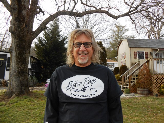 After recording our video for the day, Jeff will wash the bikes in 45 degree weather. BRRRRR!