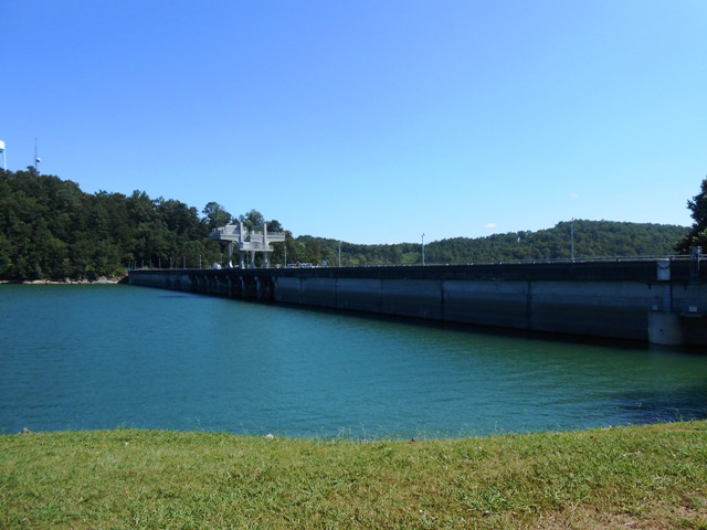 View of the dam.