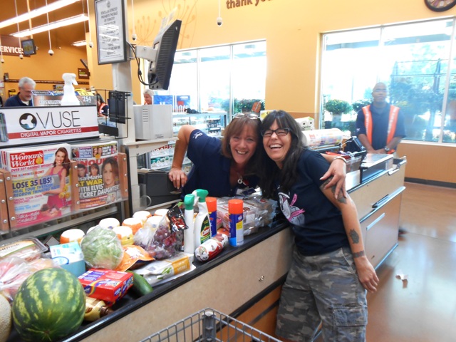 There's Donna checking us out at Kroger's! Bikers are everywhere.