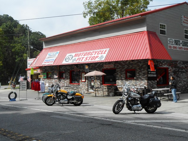 We stopped here for a light snack.