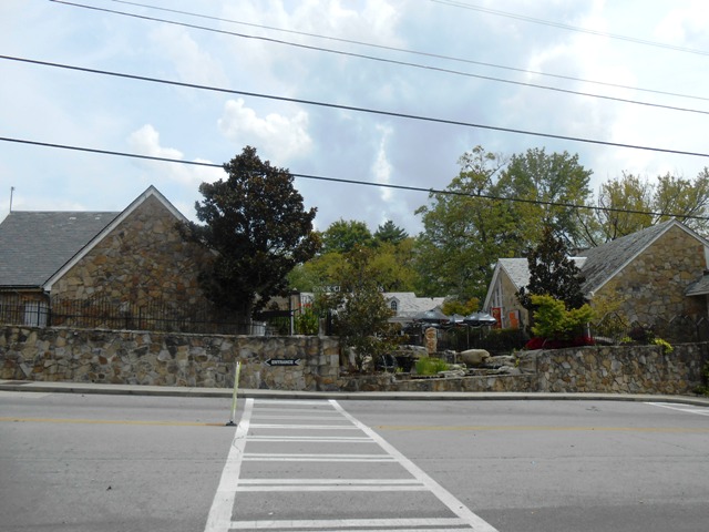 The entrance to Rock City.
