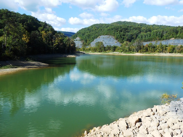 View on water along 11W.