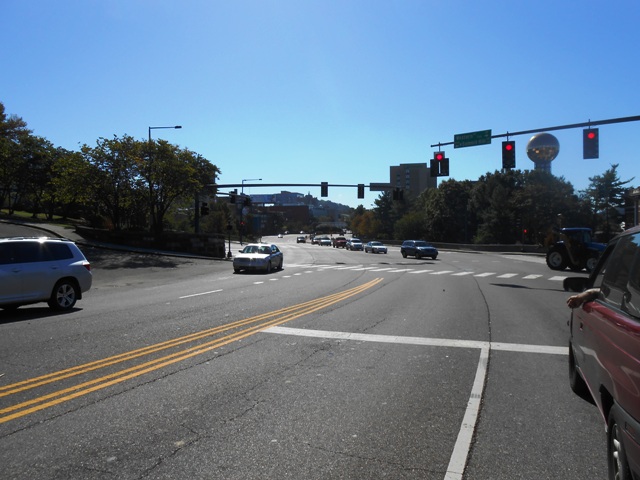 Another view of Broadway. (It was a long light.)