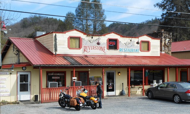 A quaint and welcoming restaurant.