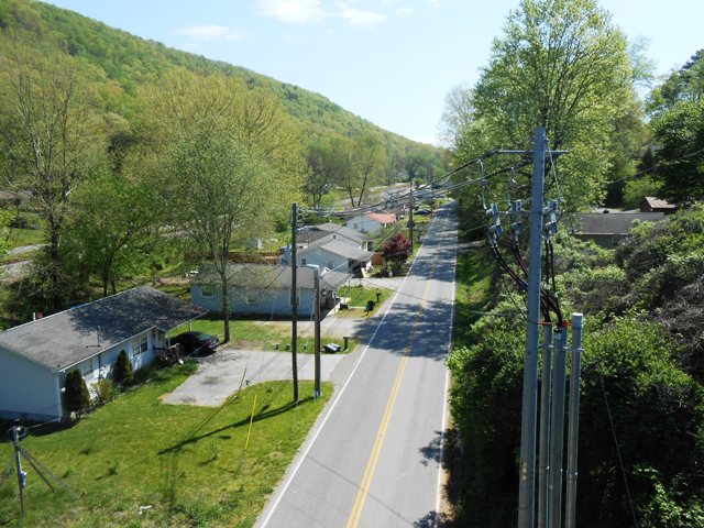 Looking down at Oliver Springs from the bridge.