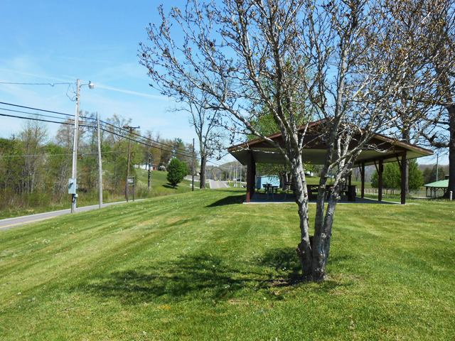 Here we are in Sunbright enjoying a public park.