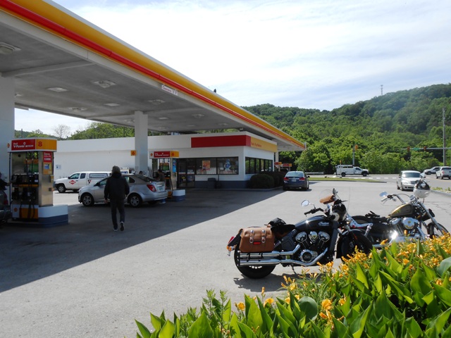 Fueling up in Oak Ridge.