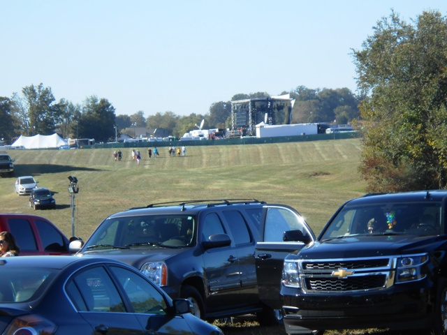 We stopped on Morganton Road to gawked at all the folks headed to the Luke Bryant concert.
